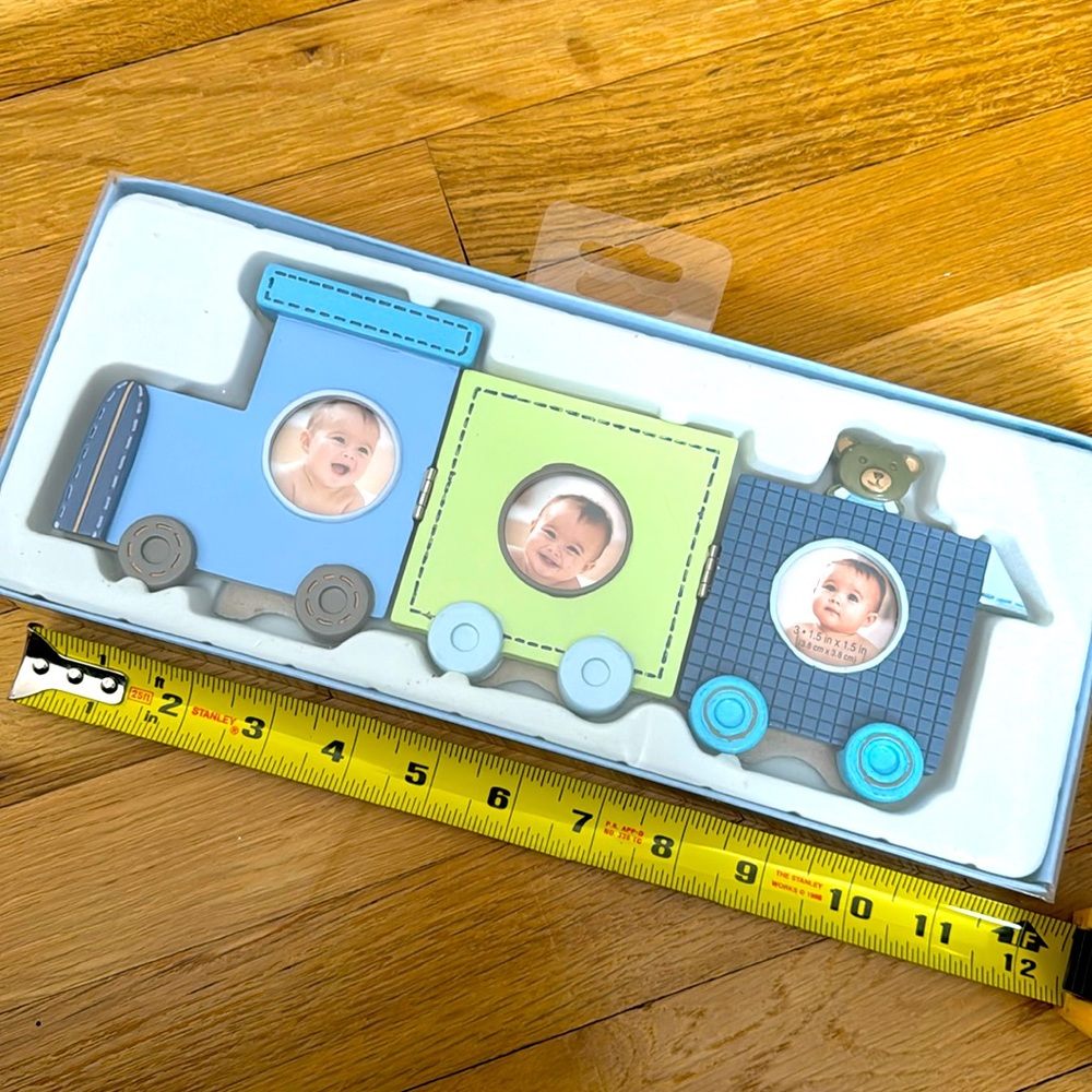 NIP - 3 opening tri-fold train baby frame - blue & green